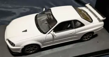 Nissan Skyline R34 GT-R V-Spec II 1/18