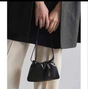 NOTHING WRITTEN 나싱 리튼 네라 스트랩 미니백