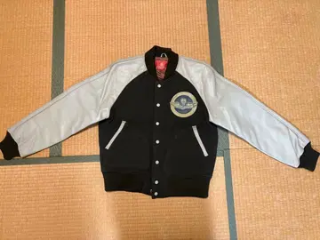 바시티 자켓 블랙/실버 래글런