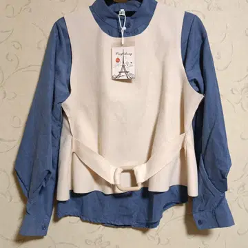 벨트 포함 긴팔 셔츠 베이지 x 파랑