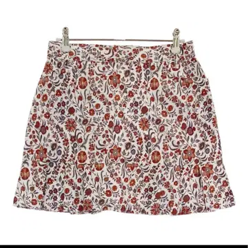[미사용 새상품] 르꼬끄 골프 스트레치 스커트 꽃 올 패턴(화이트)