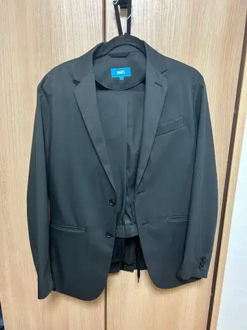 블랙 수트 싱글 브레스 WWS