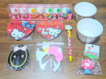산리오 헬로키티 굿즈