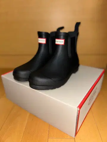 거의 새상품 HUNTER 오리지널 첼시 부츠 블랙 레인부츠