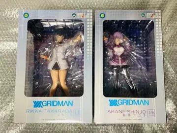 그리드맨 호타로 리카 신조 아카네 피규어