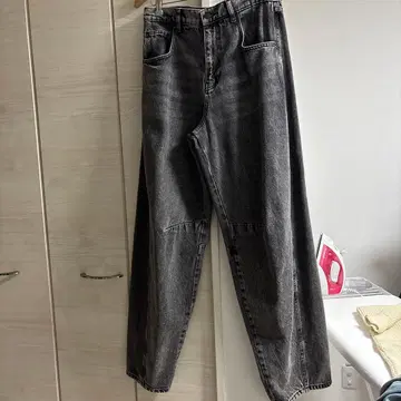 명작 23aw zara 슈퍼 와이드 배기 팬츠 블랙 데님