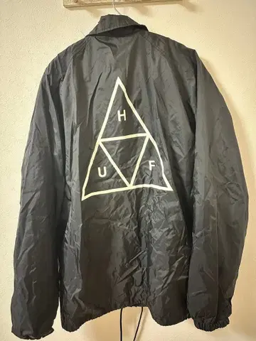 HUF 블랙 나일론 자켓