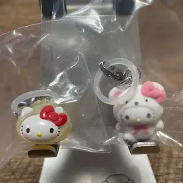 헬로키티 메지루시 액세서리  후와후와 스노우 2세트