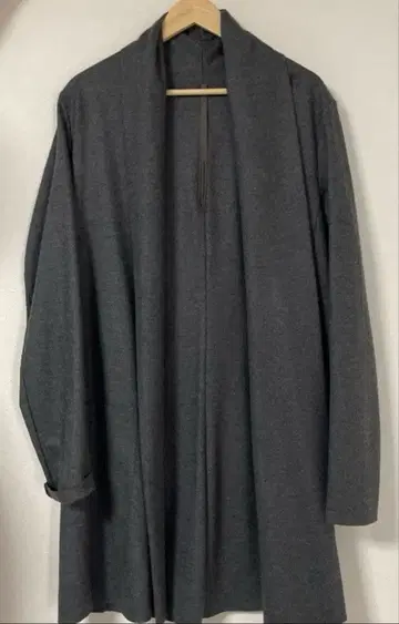 사이즈 5 카즈유키 쿠마가이 어태치먼트 울 가디건