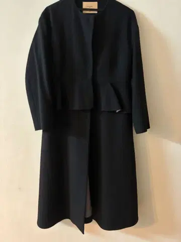 마리메르 에프데 블랙 코트 9호