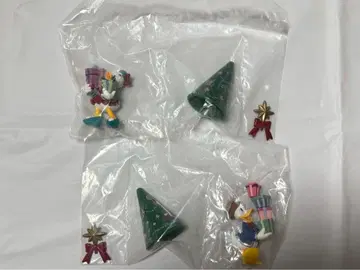 디즈니 도날드 데이지 크리스마스 피규어