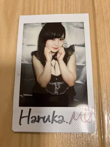 미야나 하루카 친필 사인 폴라로이드