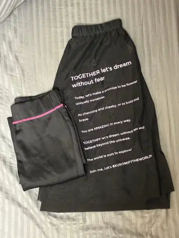 JEANASiS 롱 스커트 쿠로미 콜라보