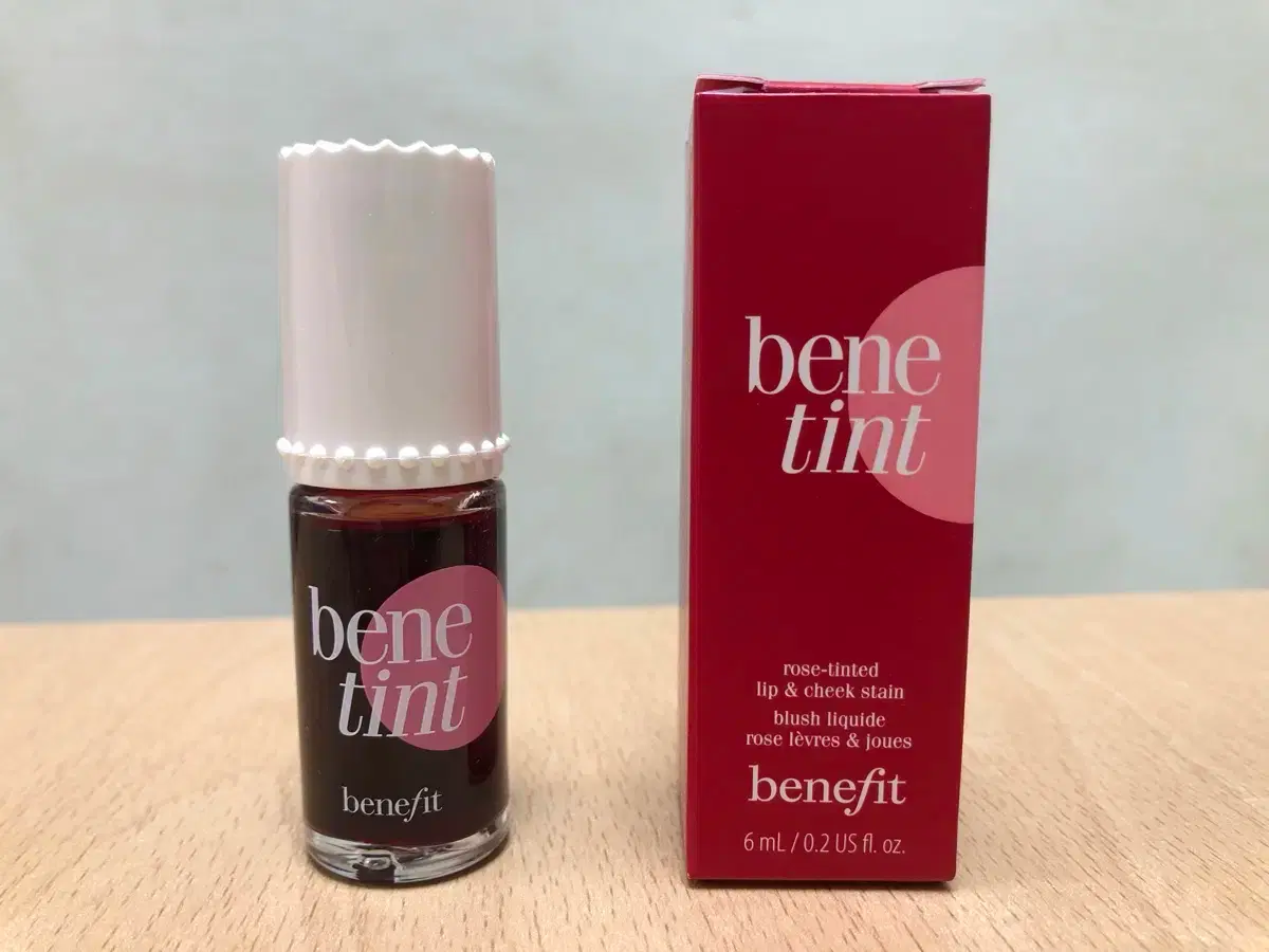 Selling Benefit Benetint, Too Cool For School Art Class Dual Contour Stick Cool Duo.