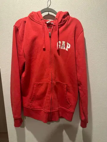 GAP 빨간색 집업 후드티