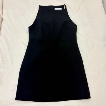 ZARA 블랙 노슬리브 하이넥 미니 원피스 S