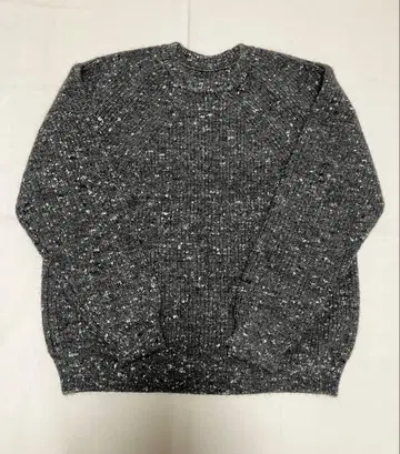 BATONER 바토너 NEPCREWNECK 차콜 그레이 하자품!