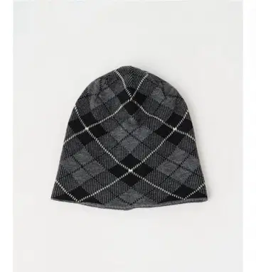 BEEDEN ARGYLE KNIT BEANIE