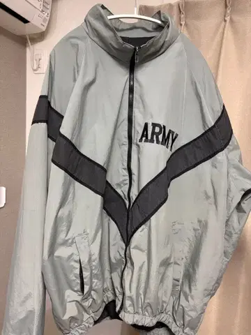 미군 실물 IPFU U.S.ARMY XL 트레이닝 자켓 밀리터리