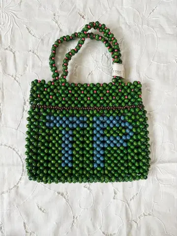 시어터 프로덕츠 우드비즈 백