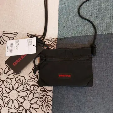 거의 새상품 BRIEFING JUMP W ZIP PURSE 블랙