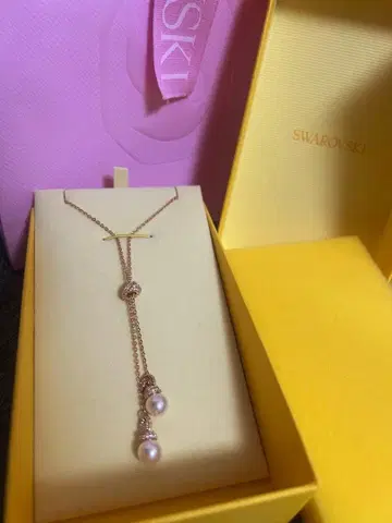 스와로브스키 목걸이 핑크 골드