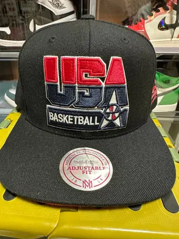 Mitchell & Ness USA Basketball 캡