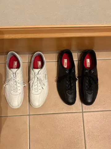 뫼버스 화이트 블랙 가죽 스니커즈 2켤레