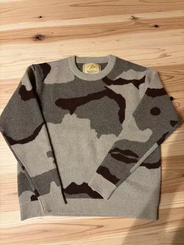 THE UNION / CAMOSAI' CREW SWEATER