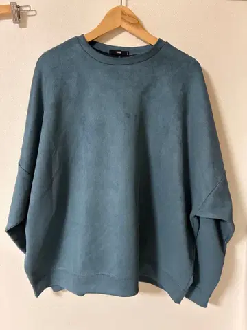 HARE 스웨이드라이크 풀오버 블루 S