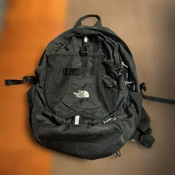 [ 한정판 가격 인하 ] THE NORTH FACE Recon 블랙 백팩