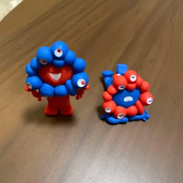 [ 새상품급 ] 미야쿠미야쿠 가챠가챠 2체 세트