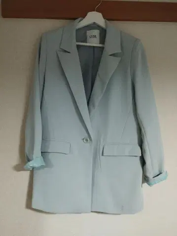 GYDA 큐빅 장식 자켓 스카이블루 블루