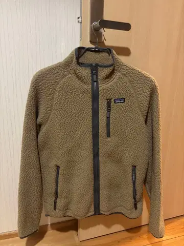 새상품급! patagonia 플리스 자켓 베이지