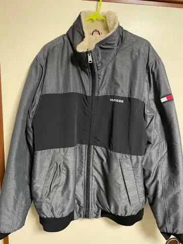 TOMMY HILFIGER 보아 자켓