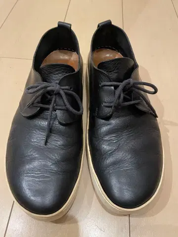 trippen 블랙 가죽 신발