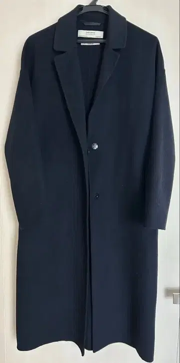 ZARA 네이비 체스터 코트