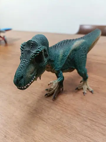 그린 컬러 티라노사우루스 피규어 약 15cm