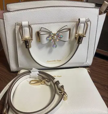 Samantha Thavasa 화이트 비쥬 토트백