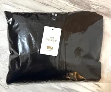 2025년 모델 [미사용] 유니클로 100% 캐시미어 크루넥 스웨터