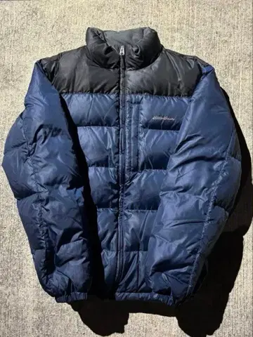 00's Eddie Bauer goosedown puffer jacket