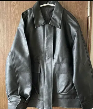 주말 특가 미사용 GU 인조 가죽 자켓 블랙