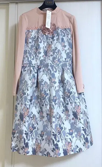 미사용 새상품 슈퍼 뷰티 원피스 40 자카드 핑크 꽃