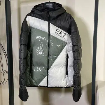 EA7 Emporio Armani 다운 자켓