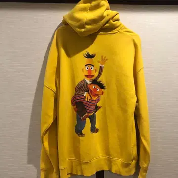 세서미 스트릿 버트 어니 후드티 H&M USJ 콜라보 유니클로