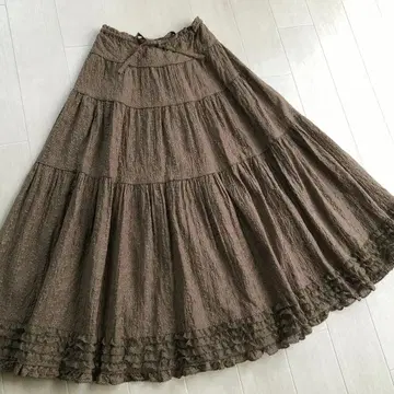 원더풀 월드 꽃 컷워크 총 자수 레이스 모카 브라운 스커트