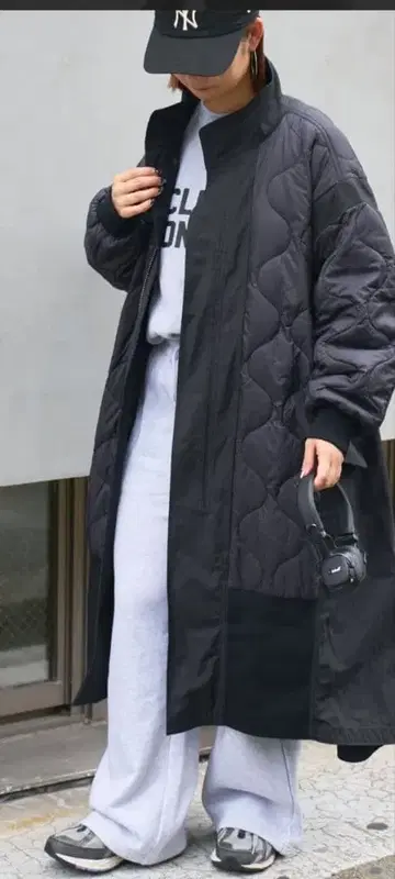 택 포함 새상품 [ etsinta/에신타 ] 절개 맥시 밀리터리 코트