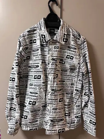 ZARA 프린트 셔츠 화이트 블랙