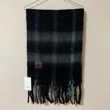 울 혼방 체크 무늬 머플러 블랙 계열