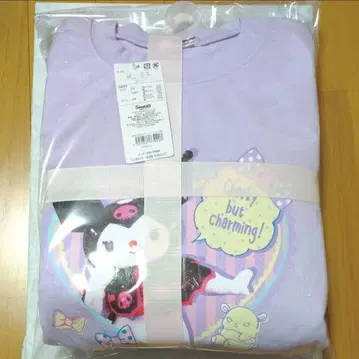 [빌리지 뱅가드 x 산리오퓨로랜드] 맨투맨 M~L 쿠로미